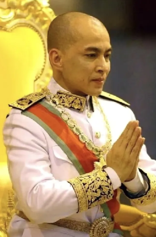 快讯！
洪玛奈上任首日就夺回运河控股权，难道这不是历史性时刻吗？

​柬埔寨而是