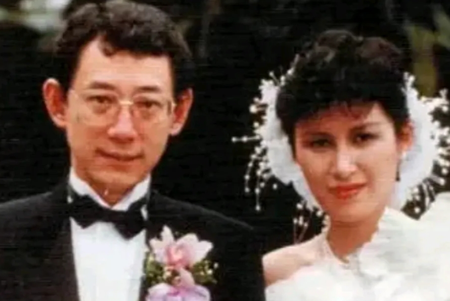 真的没想到杨受成的老婆陆小曼结婚的时候审美那么独特。很多嫁入豪门的女人，结婚的时