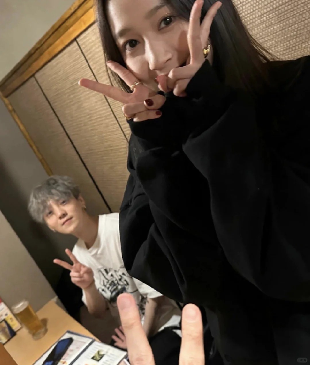 恋爱8年❗鹿晗关晓彤咋还不结婚啊？？
鹿晗关晓彤又被拍了，虽然他俩非常低调，除了