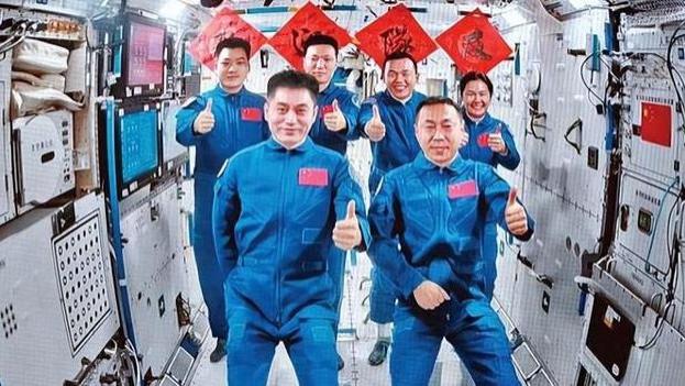 神十九航天员最新状况公开！才仅上去半个月，身体竟出现明显变化