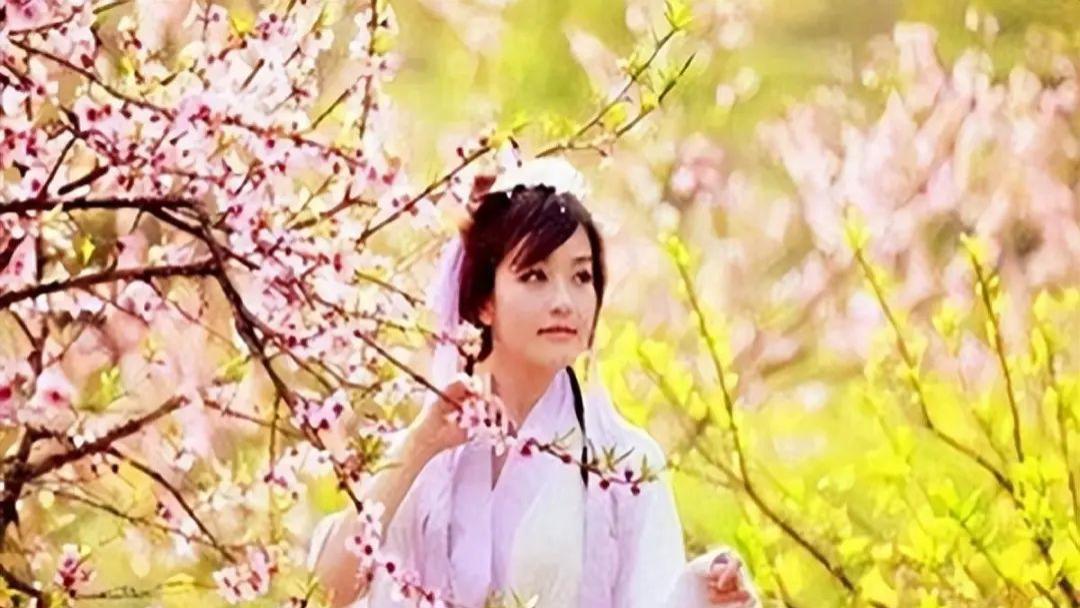 女人想要一段好的感情，需要学会独立，任何事都不该过度依赖男人