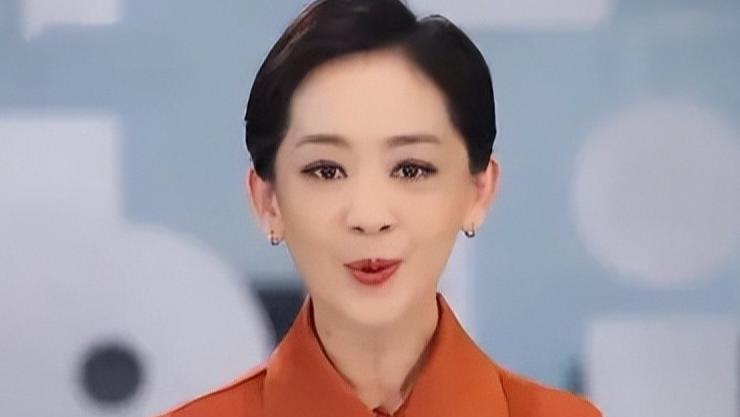 瑶淼：央视舞台的闪耀，妇科疾病的残酷打击，她如何涅槃重生？
