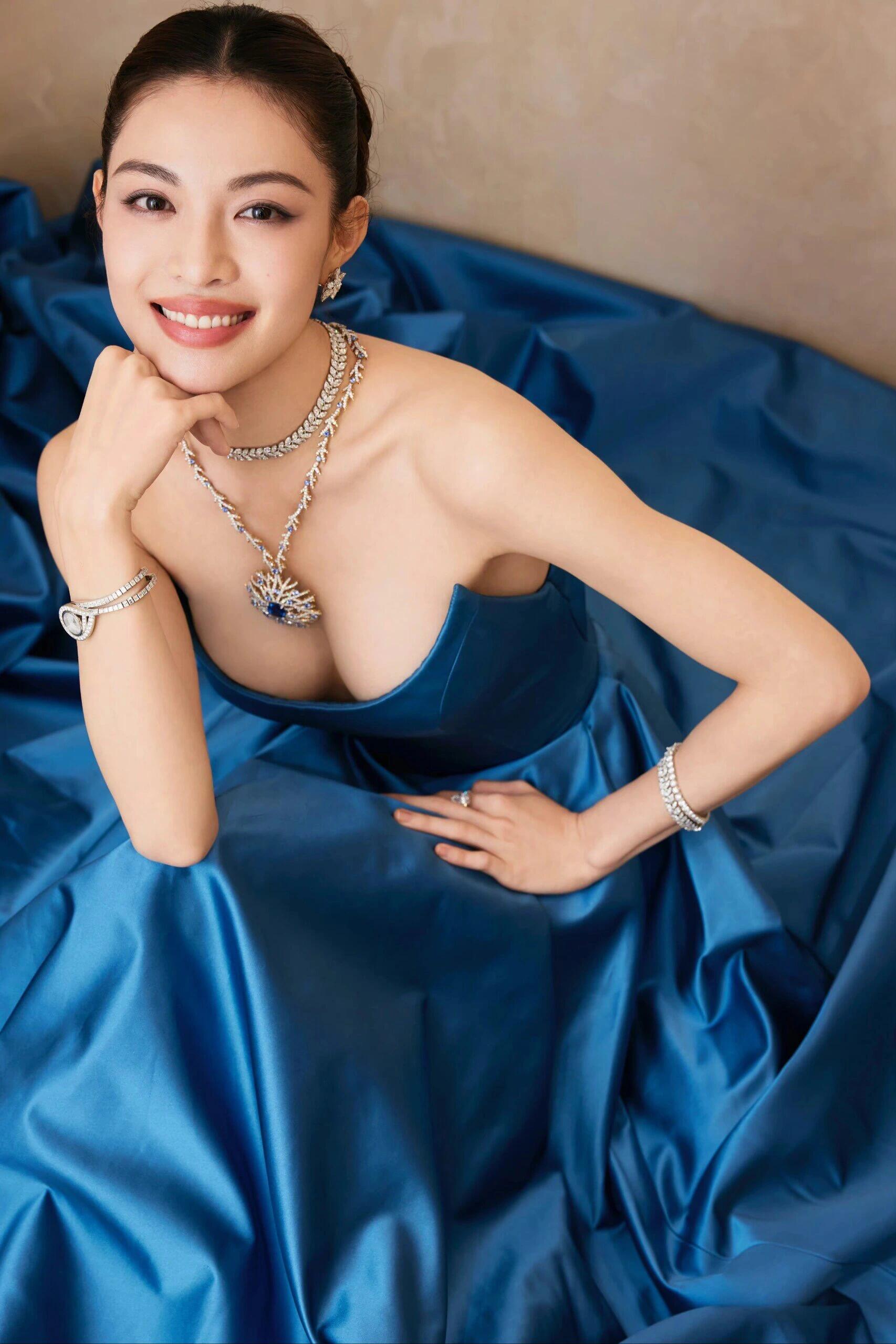 钟楚曦｜今日份美女