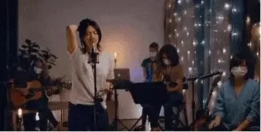 46岁孙燕姿状态:半退圈儿女双全享受生活
好久没有孙燕姿的消息了，她这些年几乎退