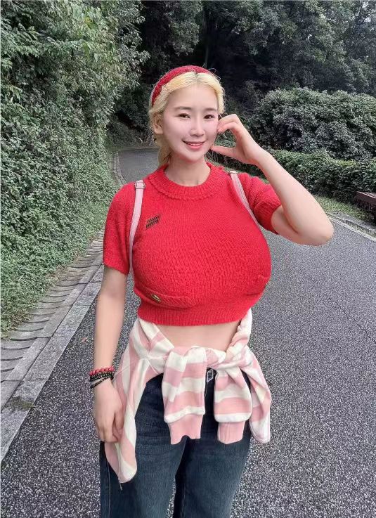 过年回老家是真的很好，到处都是美丽的风景
