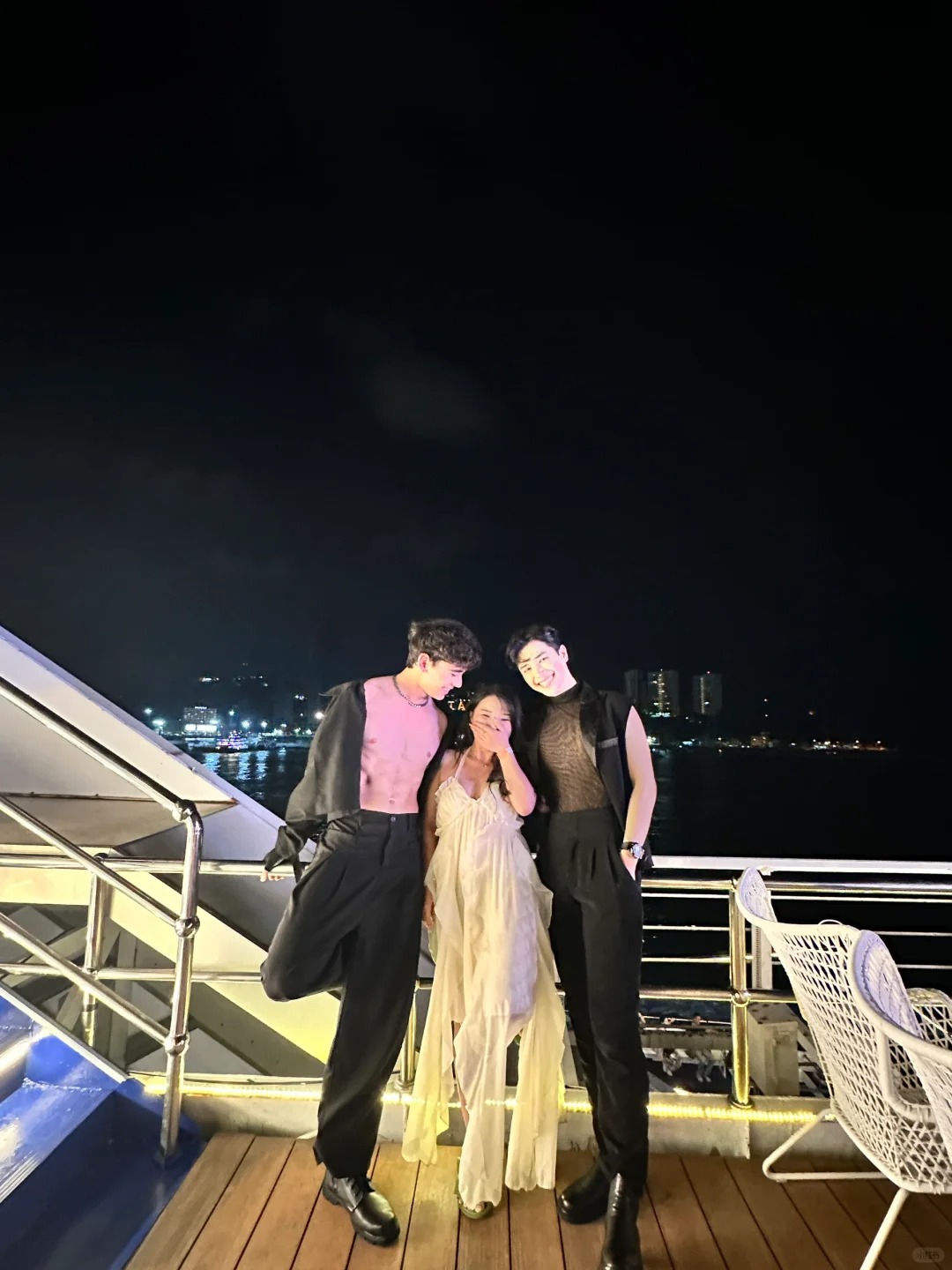 🥹🥹怎么办我从嘉年华下来，人都傻了
今天好幸运他们邀请我上去跳舞，我好激动，