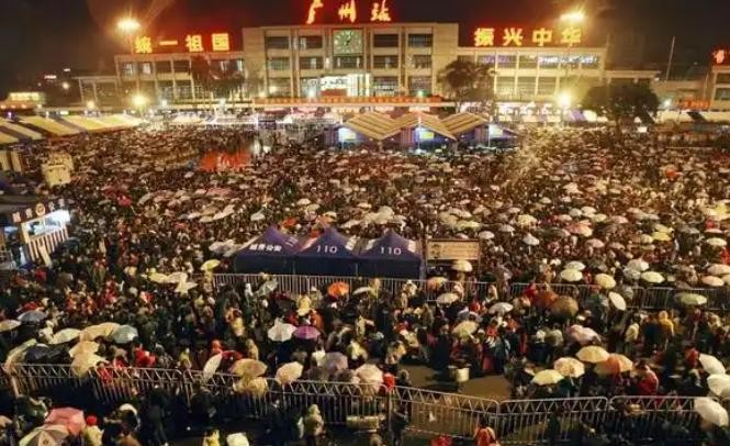 2008年，对于中国来说是充满挑战的一年。年初，一场罕见的自然灾害席卷了南部近二