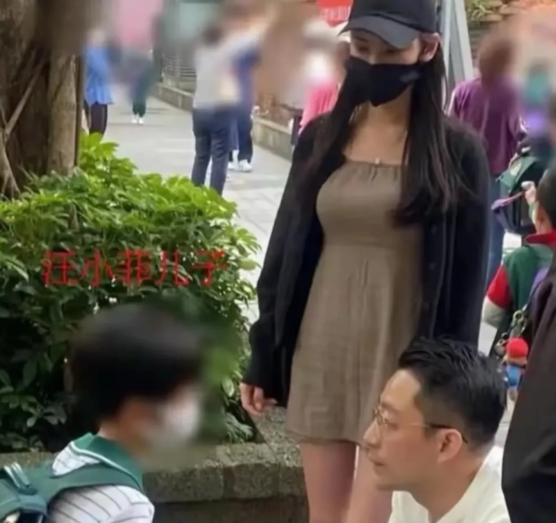 孩子归汪小菲后，马筱梅应该能当个好后妈，但张兰能当个好奶奶吗？
明明小玥儿是长女