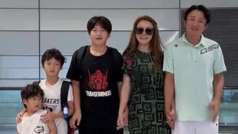 冉莹颖吐槽儿子“学渣”，教育理念引争议，孩子未来何去何从？