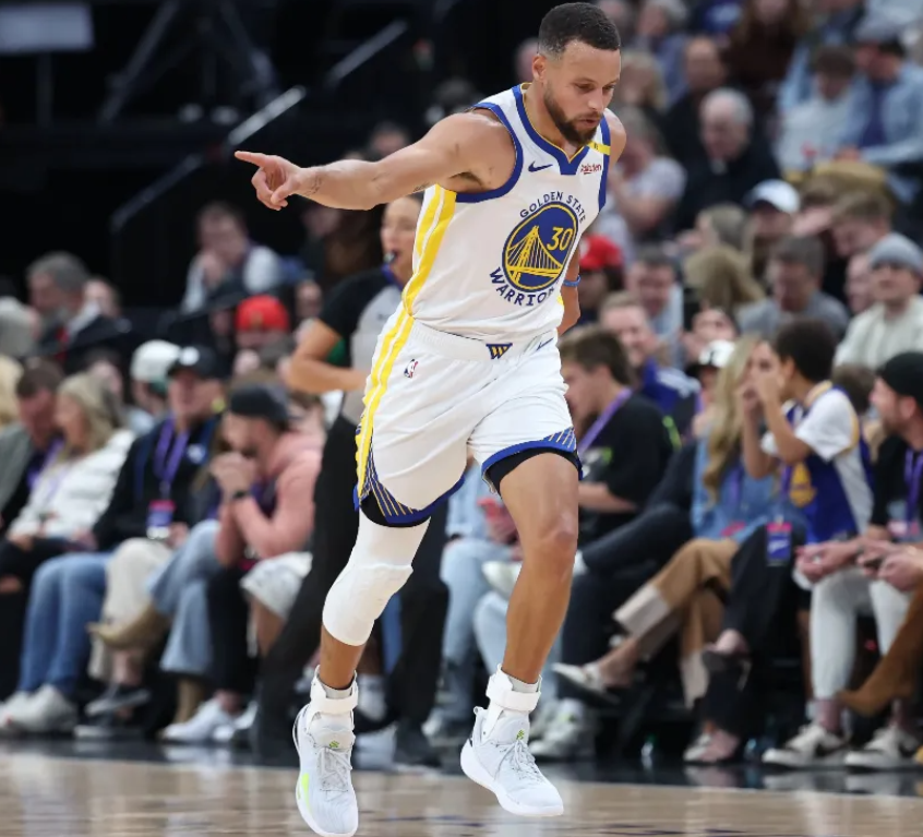 11月14号一大早刚打开电视，NBA联盟勇士就传来2条消息

1、在结束的一场梦