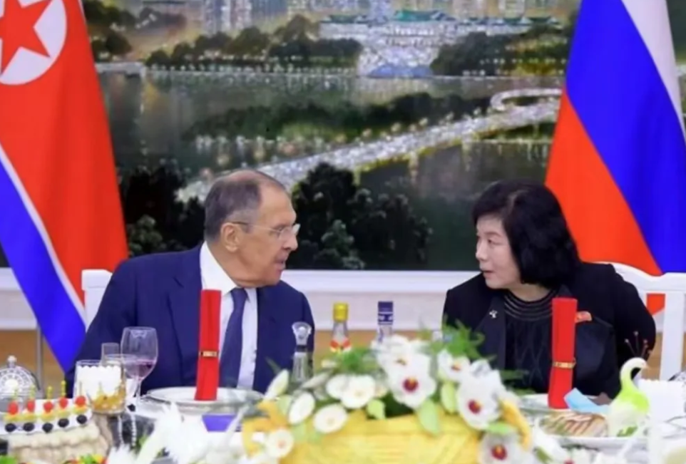 朝俄结盟，大战一触即发！欧洲，你们敢应战吗？

1、如果没有意外，这国际局势可真