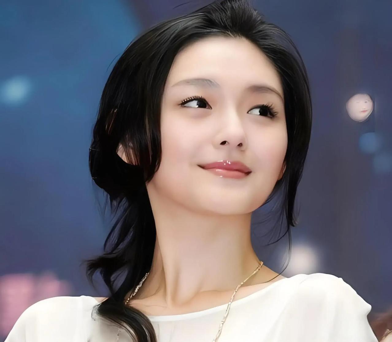 汪小菲说你什么好呢，你什么时候换头像不好，非要在网传大s因病去世后换个黑色的头像