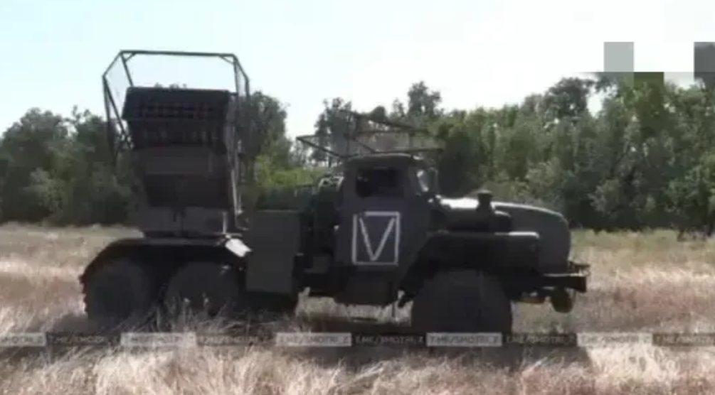 包抄乌军重镇！