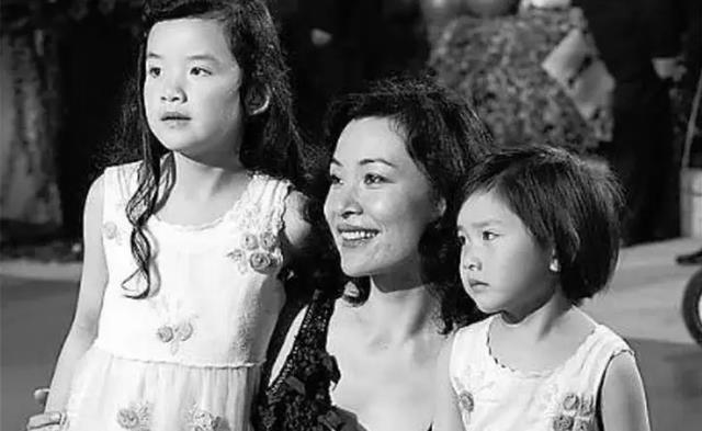 春晚至今后悔邀请她，捧了个“白眼狼”，导演：当时我都不想活了（春晚道歉事件）-第18张图片-九妖电影