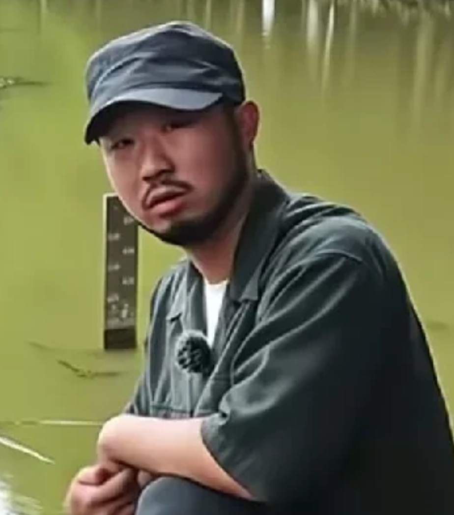 2025新思考，为什么美国只能坐看中国强大？

三点原因:第一，中国有核武器，有