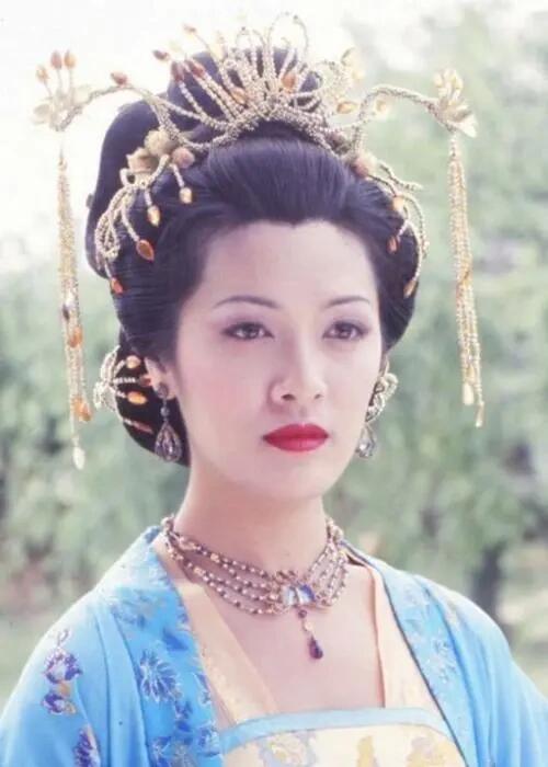 向海岚：从不因一处的条条框框去束缚自己