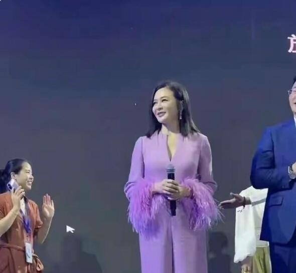 关之琳真是太遗憾了，拥有这么优秀的基因却没有孩子。

关之琳，这位在影坛熠熠生辉