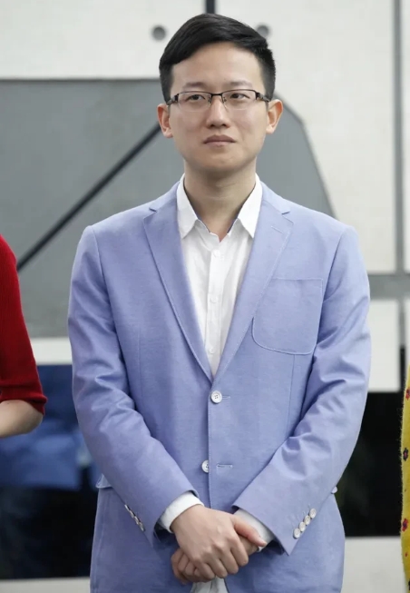 相声演员裘英俊说：关于经典相声段子《西征梦》的原创作者，一直以来都有一些争议，有