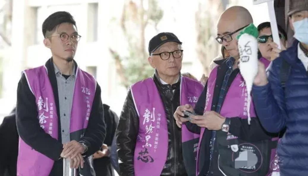 任罢免徐巧芯领衔人　曹兴诚叫嚣：维护台独的背水一战

民进党发动的12个侧翼组织