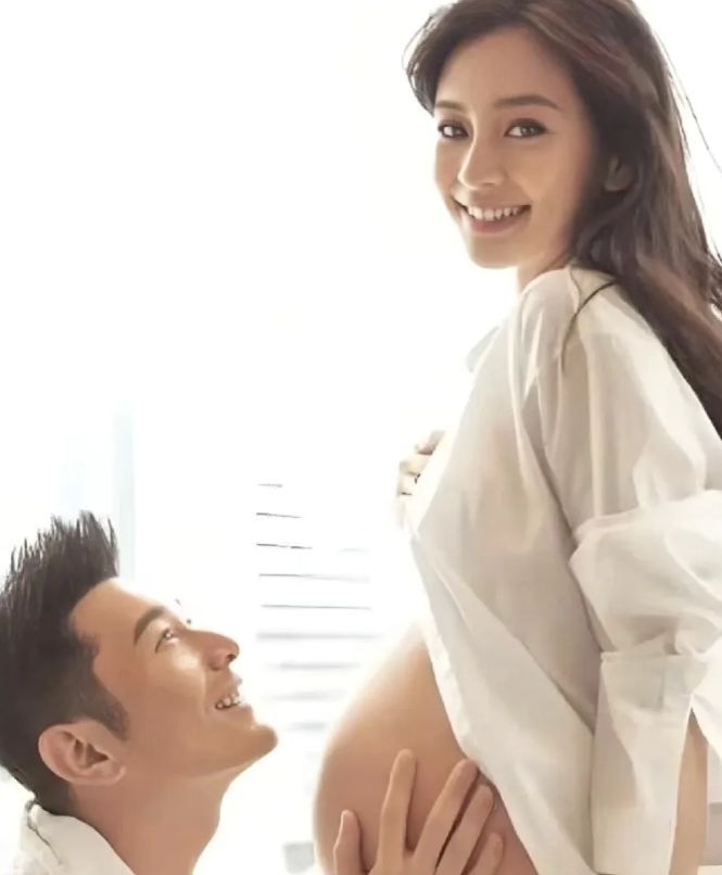 黄晓明，应该还深爱着baby！

今天，黄晓明和Angelababy两人分手的原