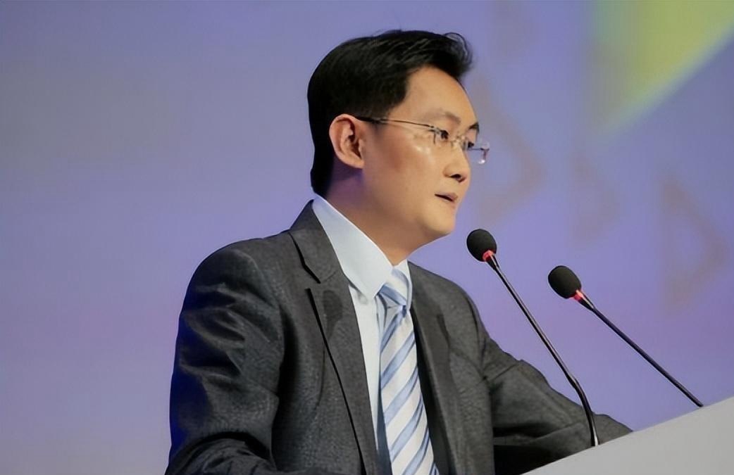 微信这个公告不妥了，微信自推的银行贷款广告也禁了吧。凭什么用户不能发，你自己却可