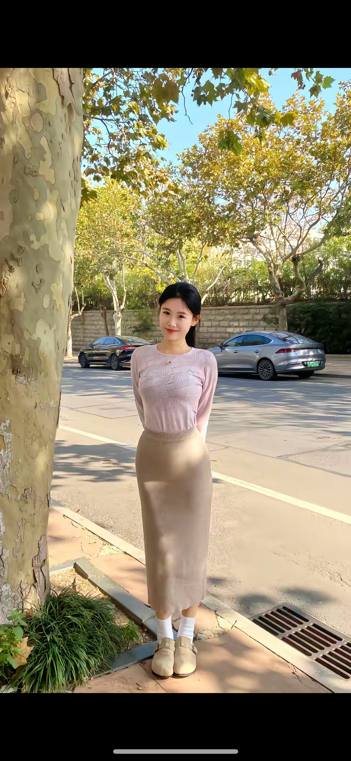 爱情结束了，翻着照片旧照片看，才发现一路走来，只有你一个人的照片，没有我们一起的