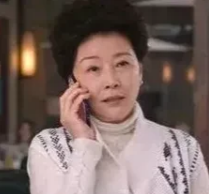 《蔷薇风暴》
不是我说她哈
她是剧中最失败的角色，没有之一！
演技浮夸，娇柔做作