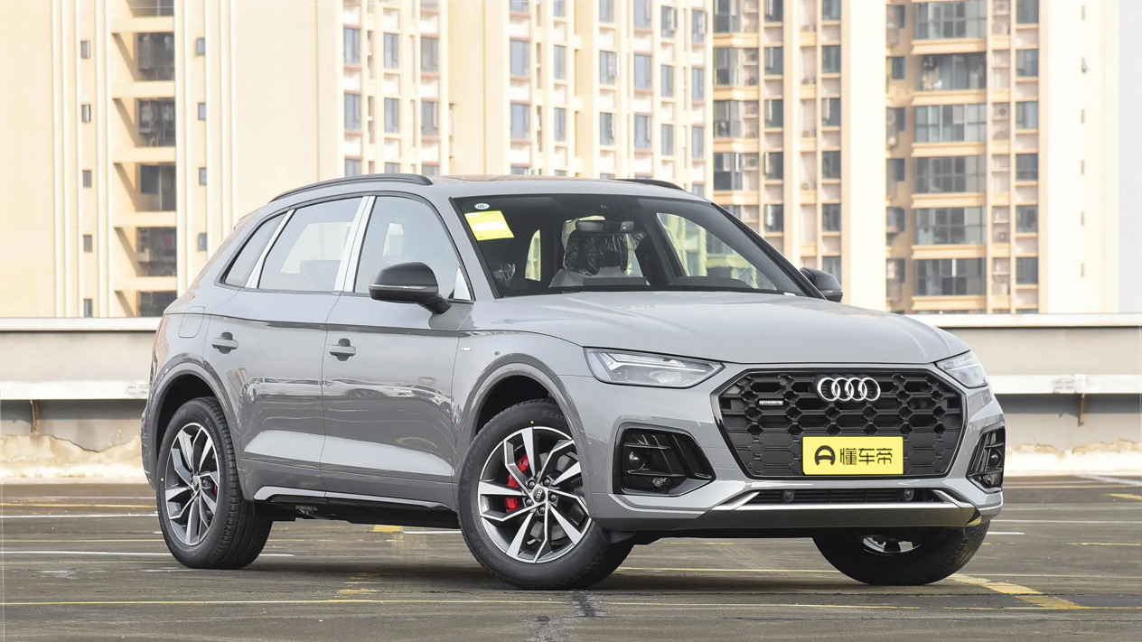 轴距2907mm，2.0T动力+四驱，豪华中型SUV，奥迪Q5L香不香？