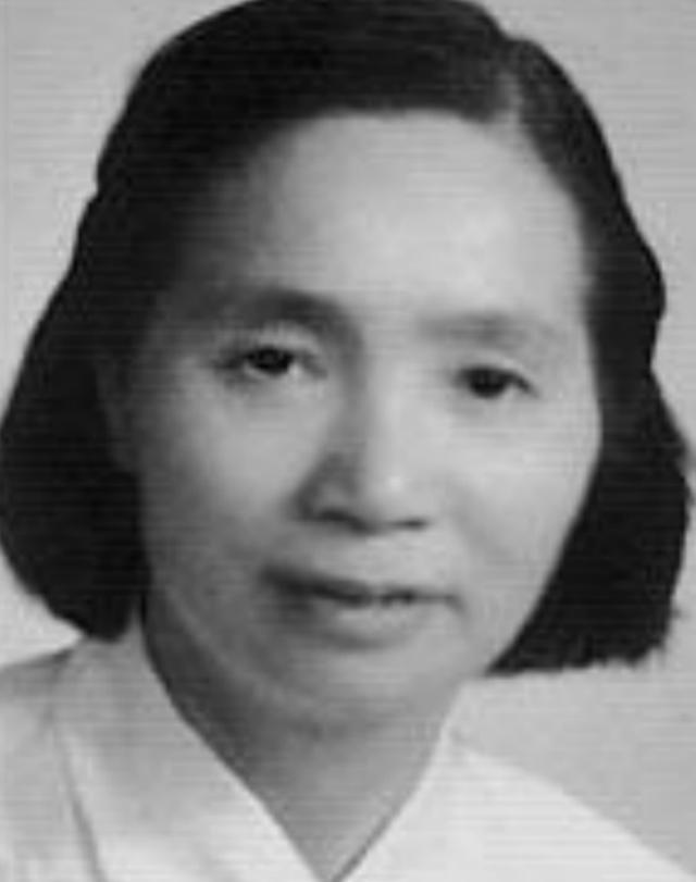 廖志高遇救命恩人，危秀英长征显英勇，重逢忆往昔峥嵘