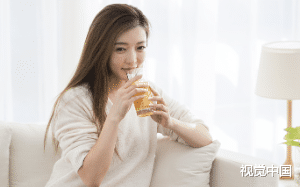 女友劈腿软饭男后，我靠算命把这对狗男女打入深渊