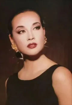 刘晓庆性格好：“我生气超不过3分钟，哪怕当下很生气，但过了2分钟我就忘了。”
