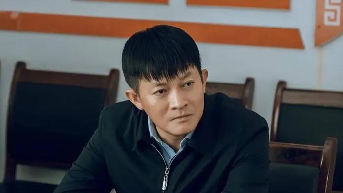 内娱最强“关系户”杨志刚，被质疑无演技、无颜值，如今打了多少人的脸