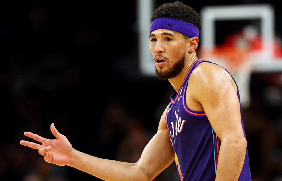 NBA新赛季，即战力排名前五的得分后卫：

1、布克（太阳）
看了布克在巴黎奥运