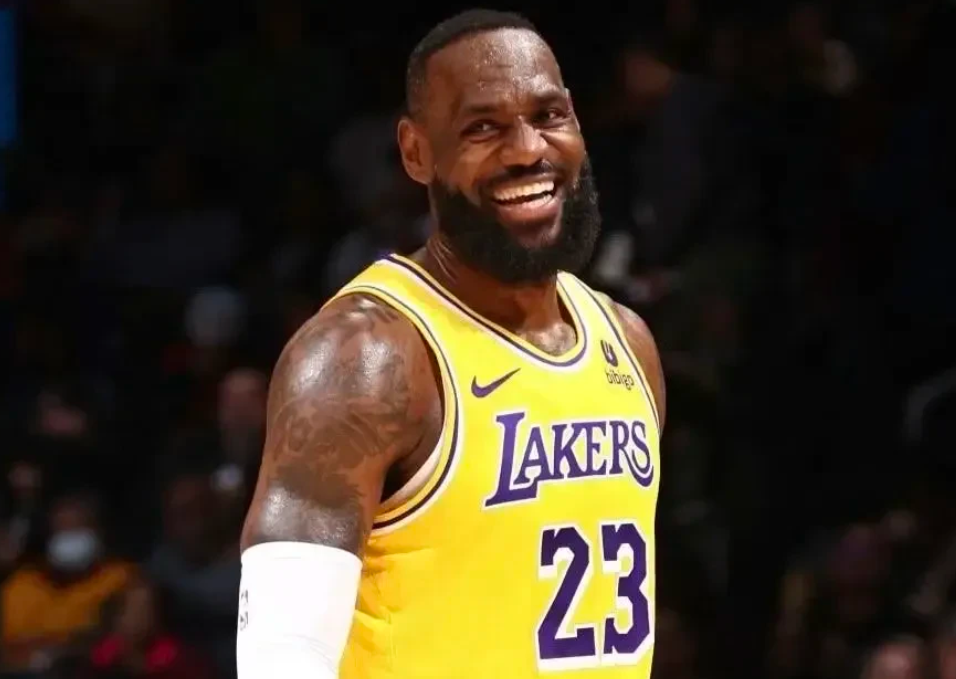 8月16号NBA赛程公布，我发现3个神奇的现象！

1，湖人和凯尔特人作为老牌豪