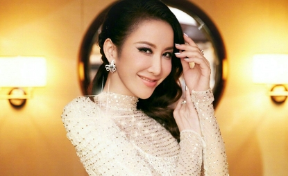 李玟离世1年多，墓地惊现乱象粉丝震怒：能不能尊重逝者啊？

经过一年多的时间，李