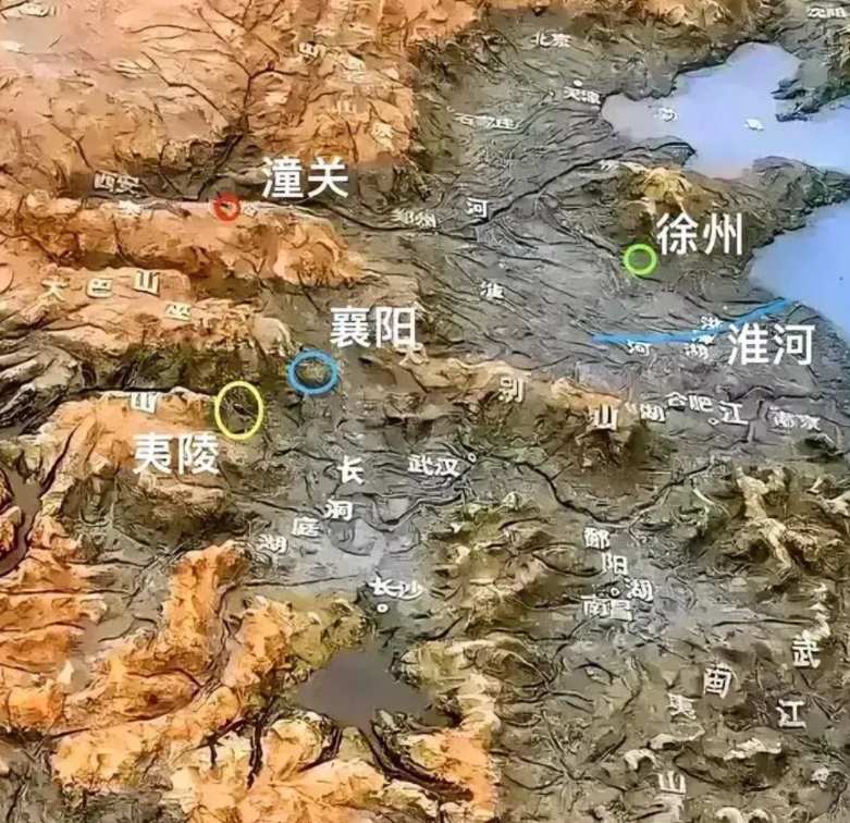 这样看来，秦始皇能统一六国不是没有道理！

陕西得天独厚的地理位置，在冷兵器时代