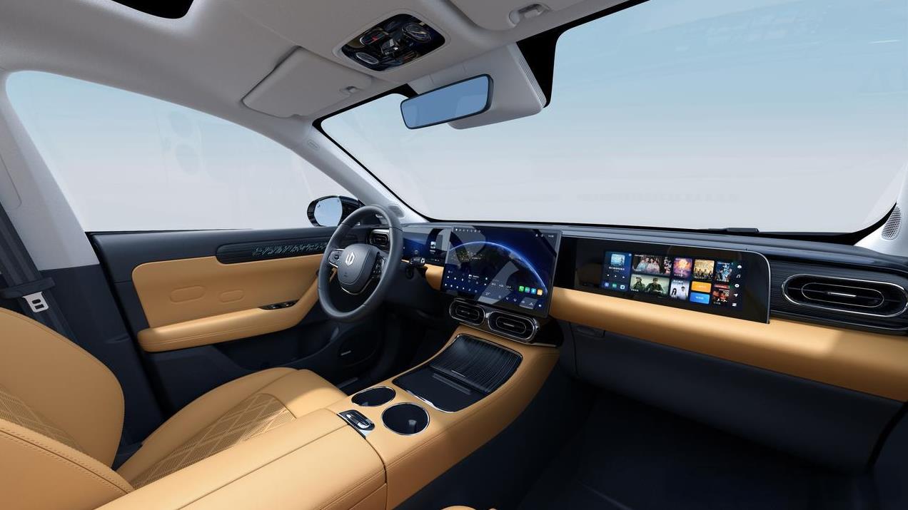 零跑汽车的成功不仅体现在销量的增长和市场份额的提升，更在于其对品质和创新的执着追