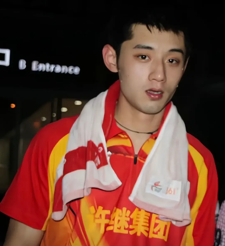 关于张继科，我有2点疑惑

张继科到底有没有塌方？

1.如果是塌方了为什么还有