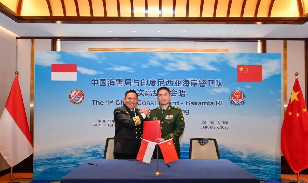 [微风]中方的援兵来了！在南海不再是单挑美菲，菲律宾：这下彻底完了
?
20