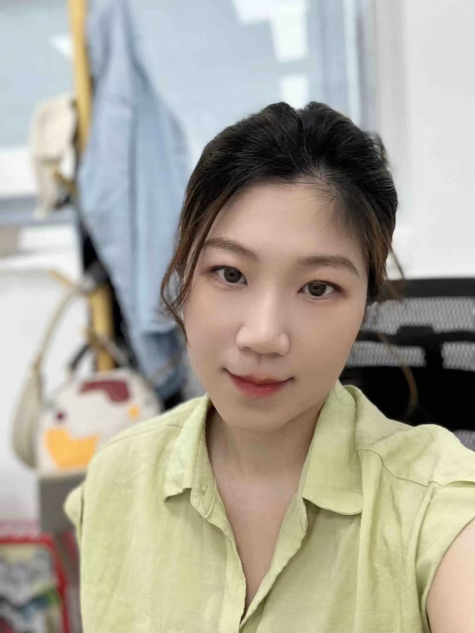 27岁离婚少妇没有小孩，还能嫁的出去吗