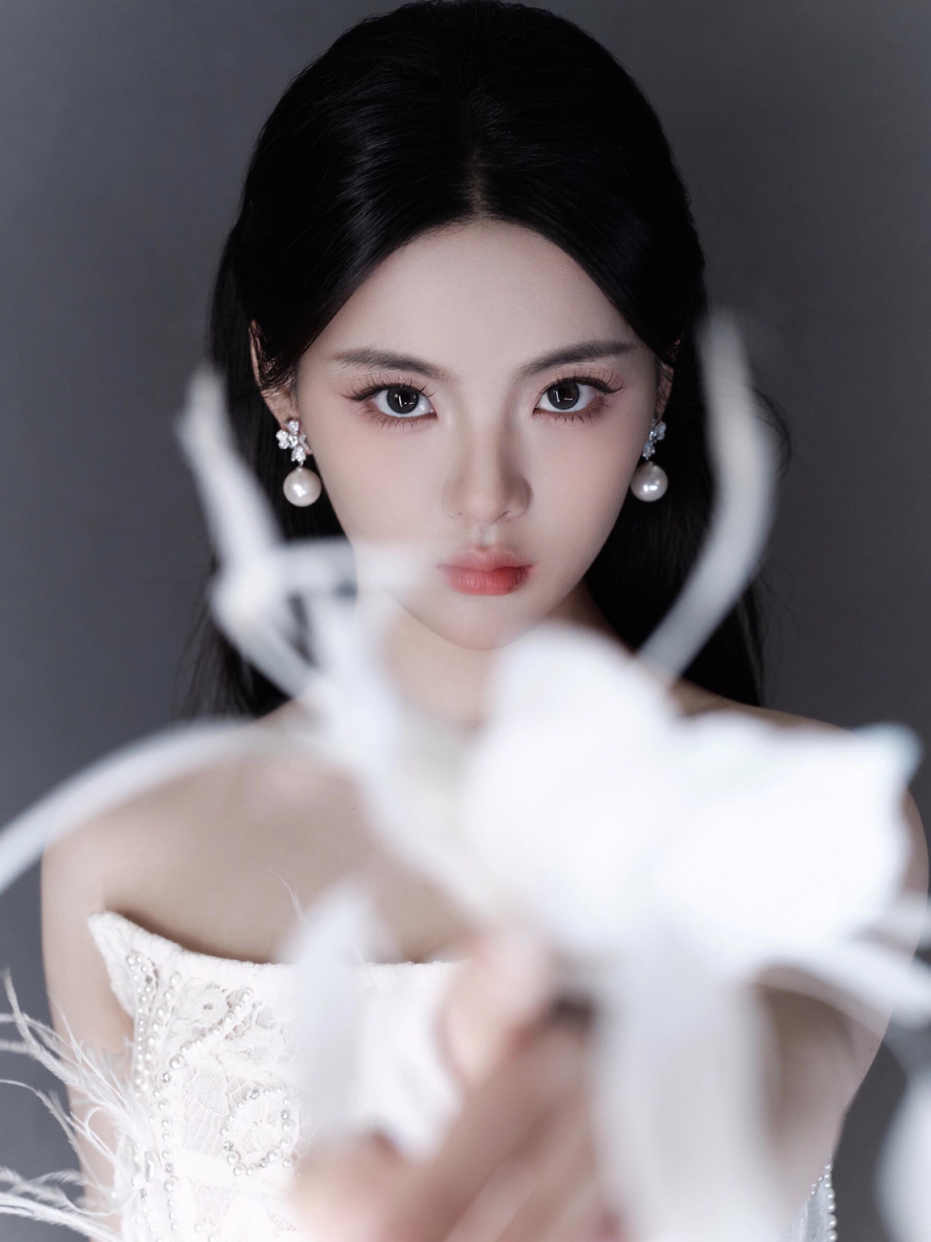 杨超越——优雅迷人