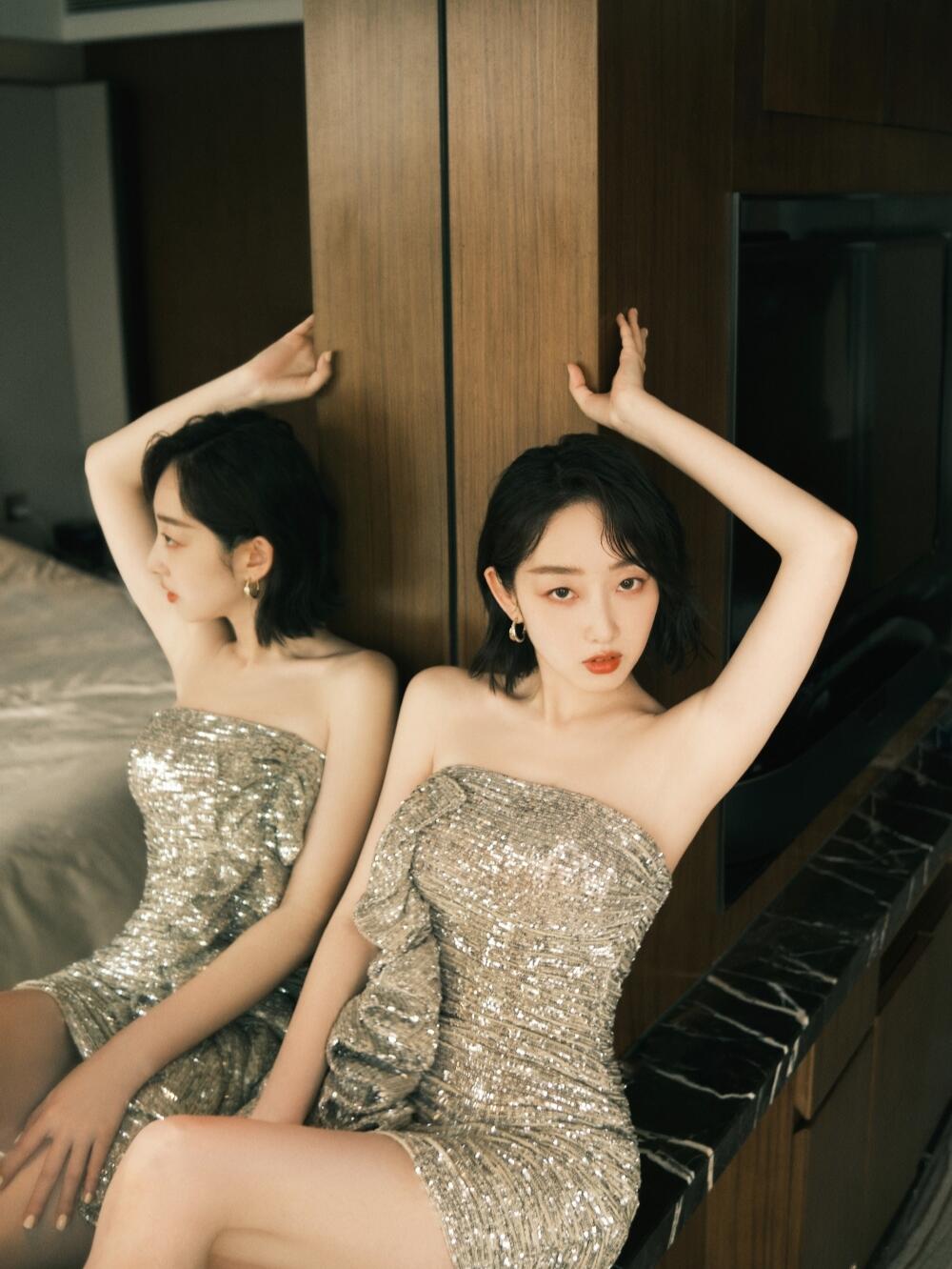 蒋梦婕，星迹曲线大片