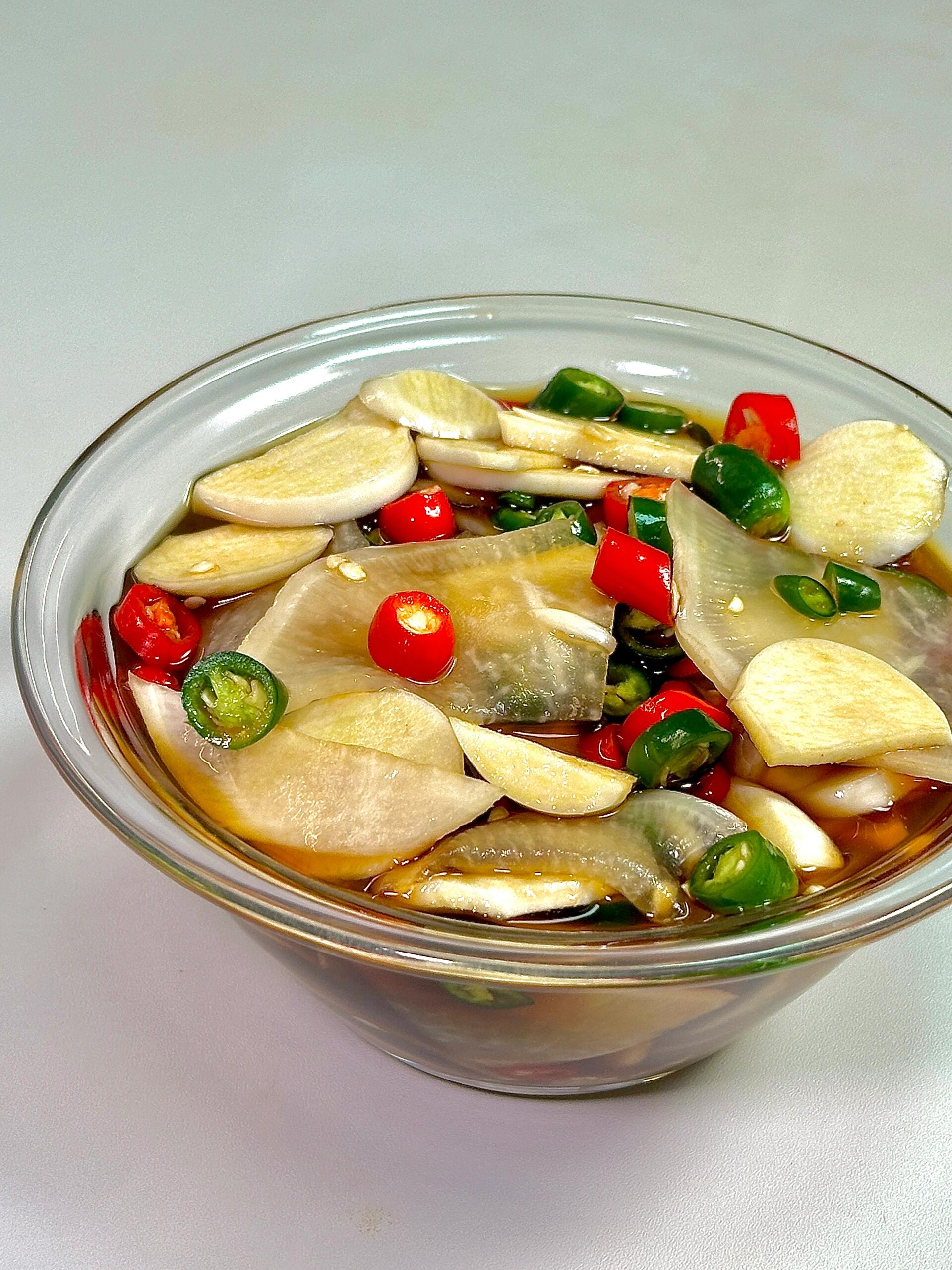 超级下饭的泡萝卜！酸辣开胃，白粥的最搭CP
每个月总有那么几天想喝粥，喝粥配上小