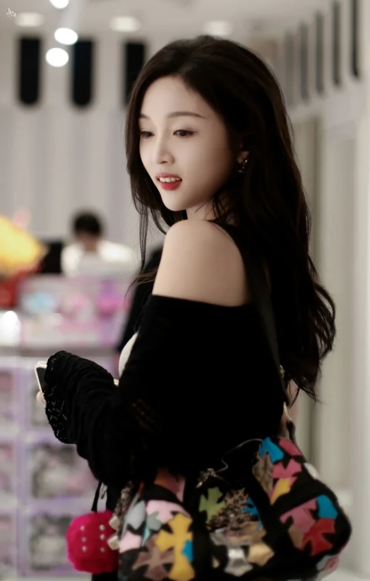 吴宣仪：敢于坦言自己的困境