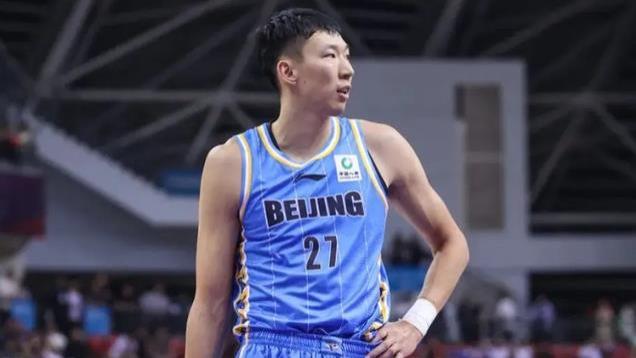 京辽元旦大战！NBA中锋加盟辽篮，杨鸣周琦摊牌，连夜裁掉水货