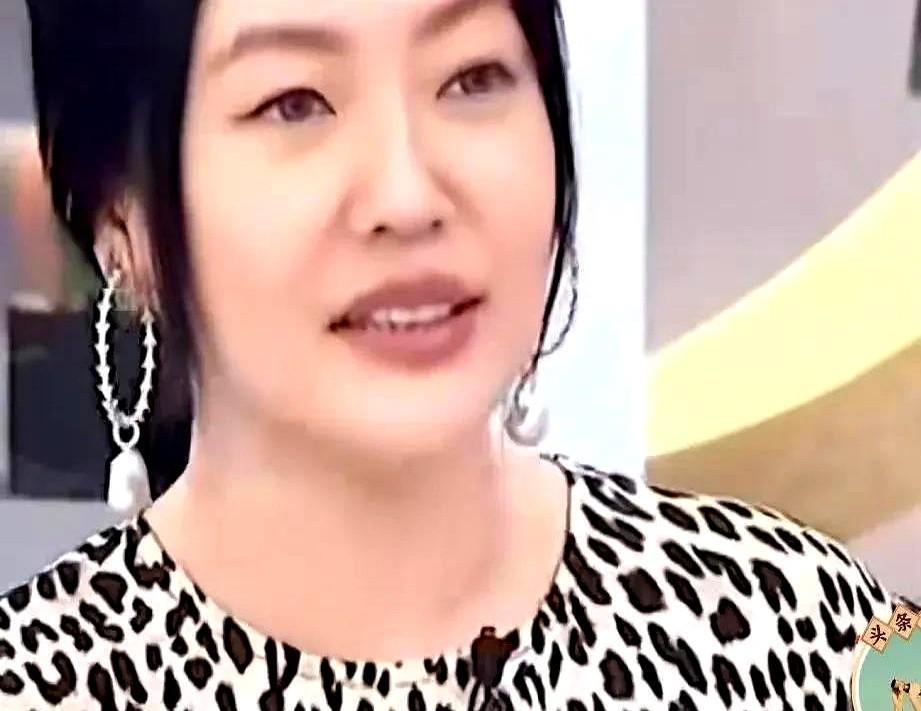 小S家的瓜又熟了！

某大师又在放大招，之前说小S可能孤独终老，现在直接说许雅钧