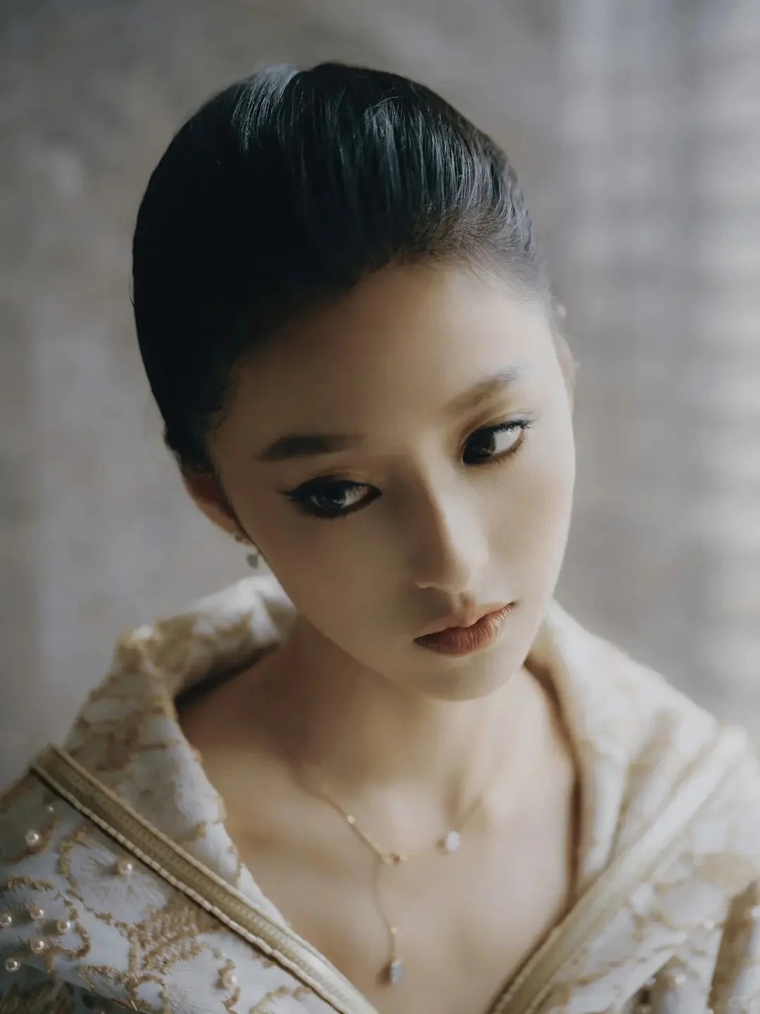 胡连馨
性别：女
出生日期：+2000-09-04
出生地：中国,广东,深圳
简