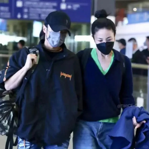 复合10年❗王菲谢霆锋为啥不结婚？？？
我发现谢霆锋真是一个很长情又纯情的男人，