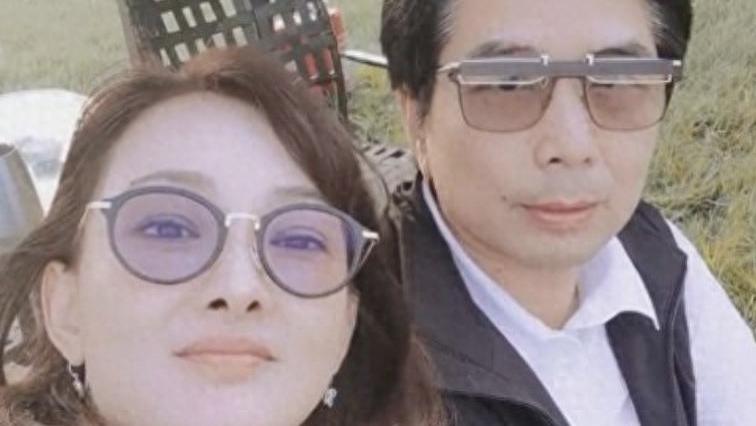 牛莉新视频引热议，后面是一个人的旅程？这是咋回事？