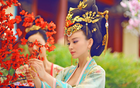 我是被阿娘从乱坟岗捡回家的孤儿，她做绣工把我们养大，却被公主随手结束了性命